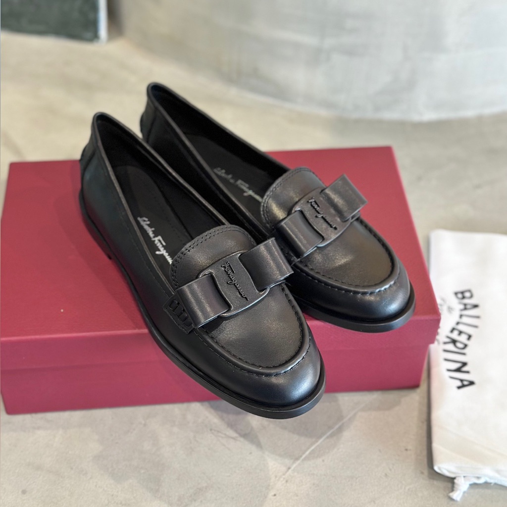 Salvatore Ferragamo Black Leather Ballerina Loafers